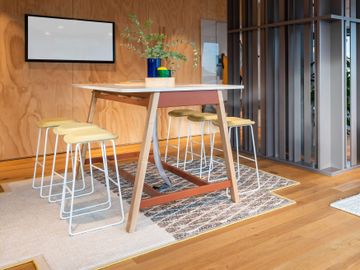 Hi Pad Stool by Cappellini - view 8